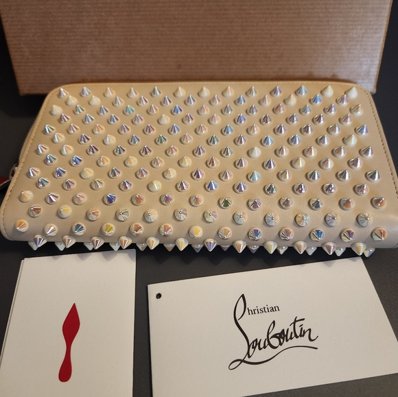 Authentic Louboutin Pannettone Wallet - Picture 9 of 14